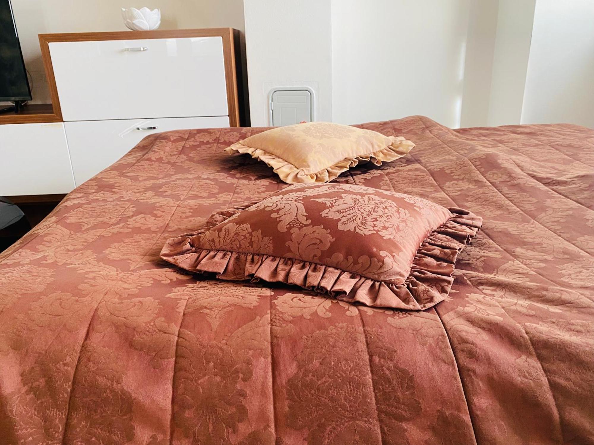 Design Apartment บราติสลาวา ภายนอก รูปภาพ